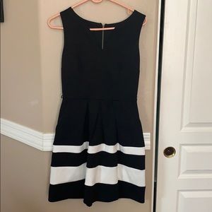 Beautiful Black and White Dress
